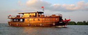 Tourists are enjoying Discover Mekong River with Bassac Cruise - TL601